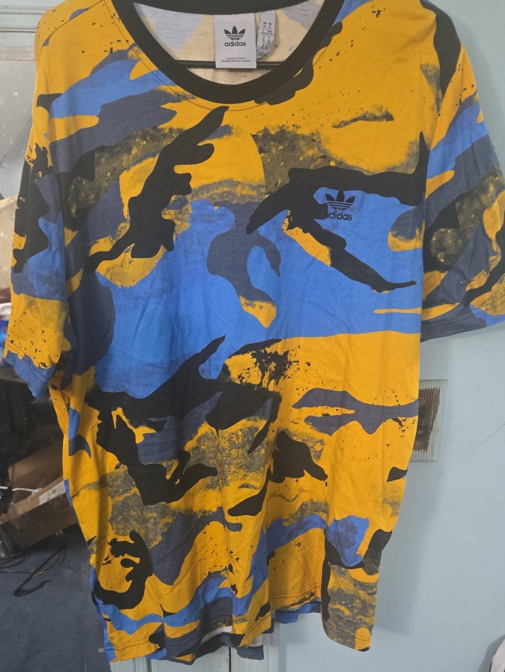 adidas Men’s Yellow, Blue & Black Abstract Graphic Tee